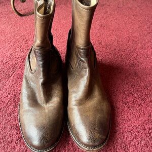 Women’s Brown Leather Boots - Pull-On Style